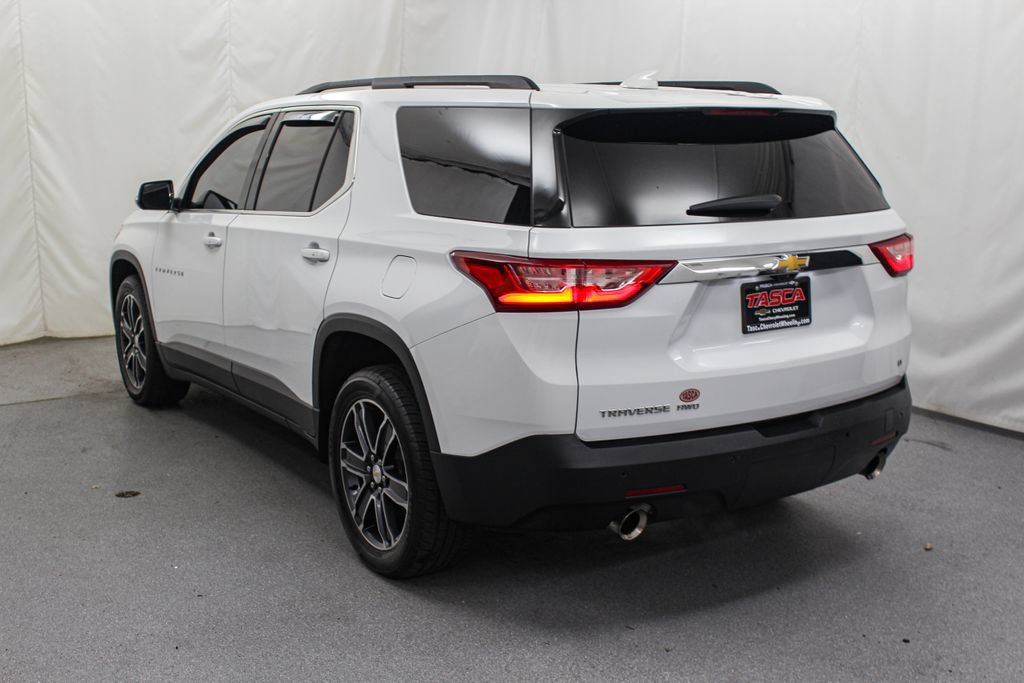 Used 2019 Chevrolet Traverse LT w/ LT Premium Package AWD/4WD image 6