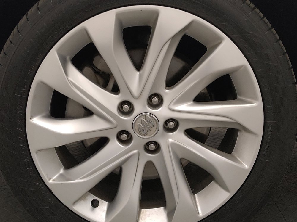 Used 2017 Buick Envision Premium AWD/4WD image 31