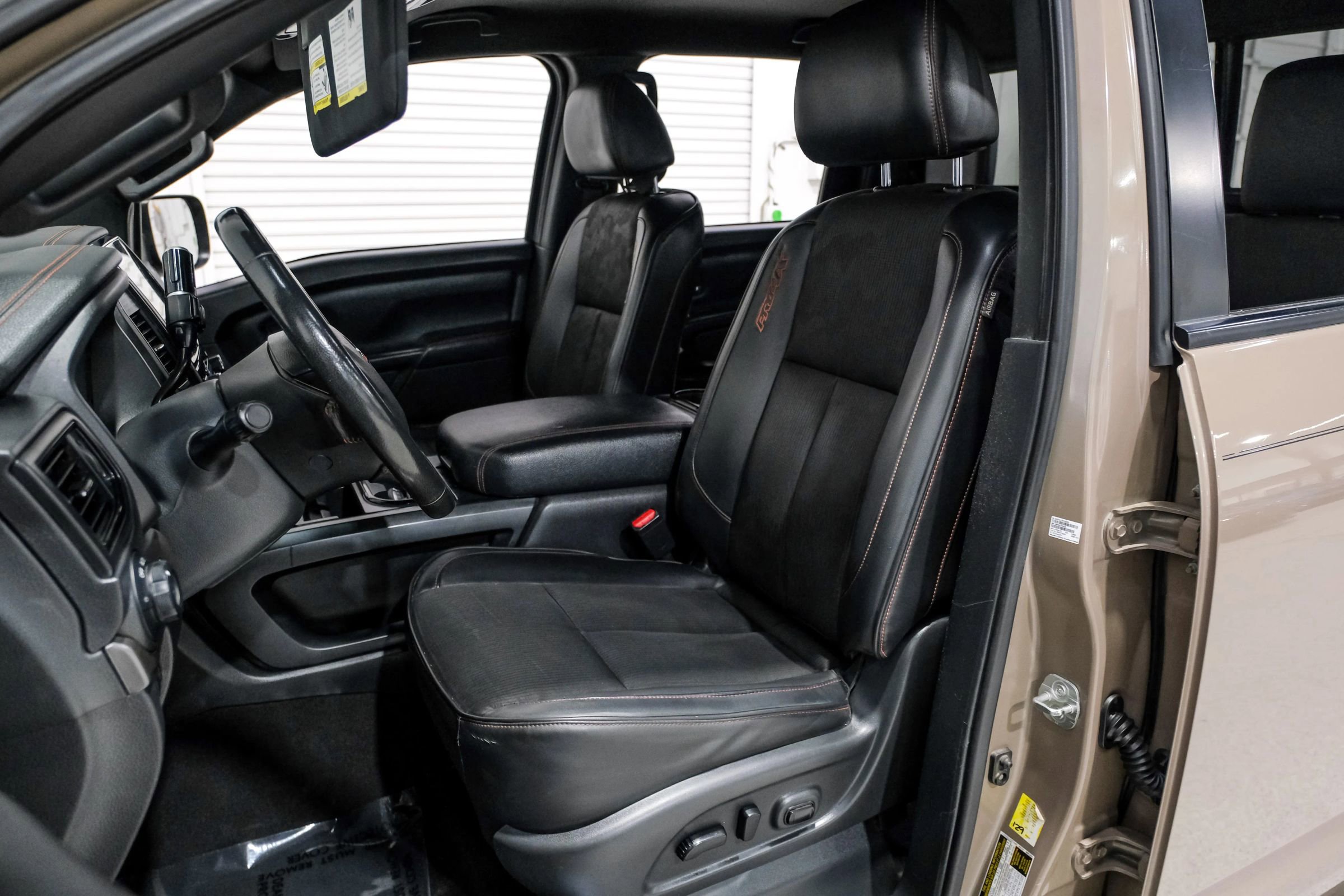 Used 2021 Nissan Titan PRO-4X w/ Off Road Protection Package image 31