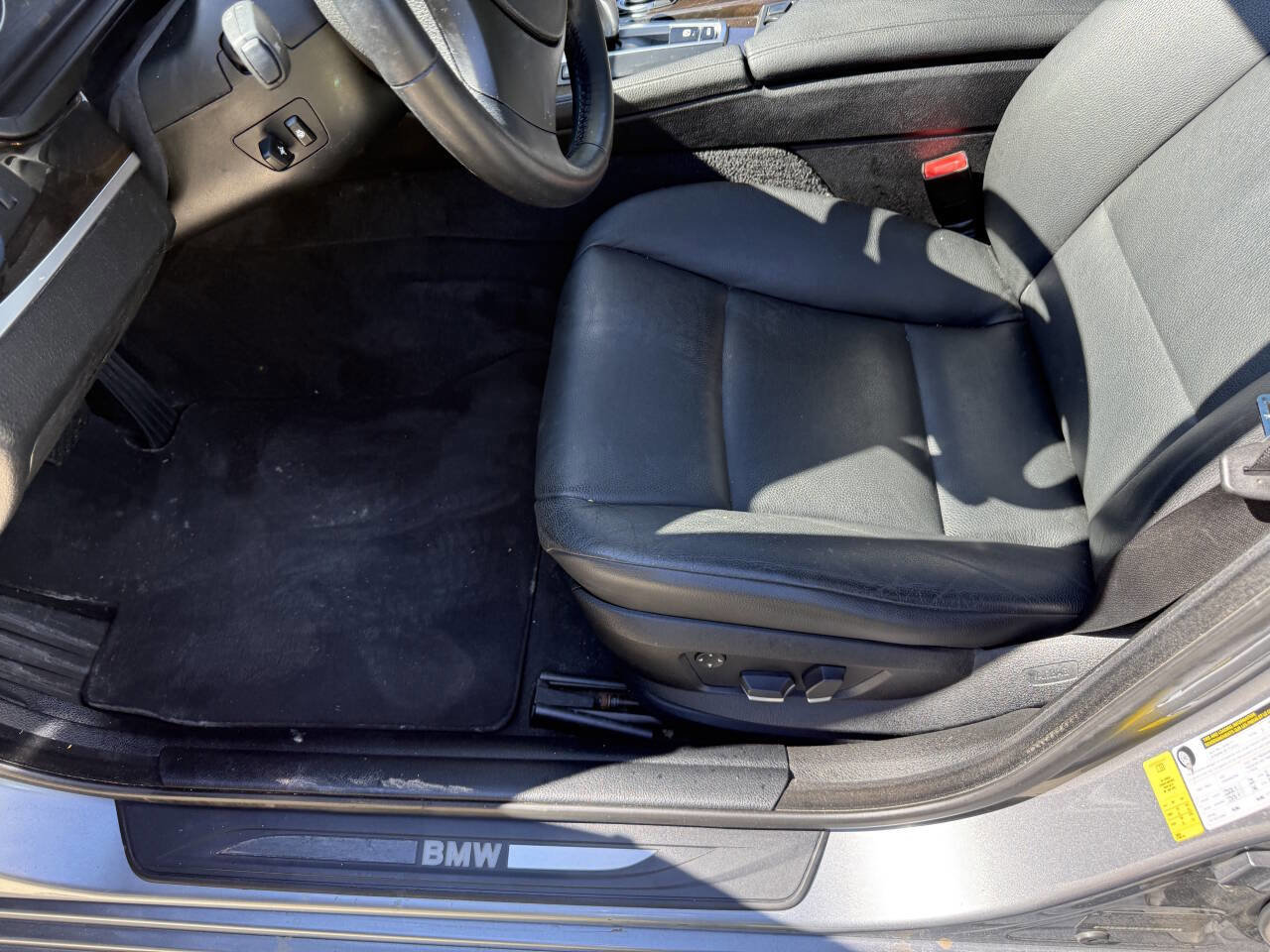 Used 2011 BMW 528i Sedan RWD image 13