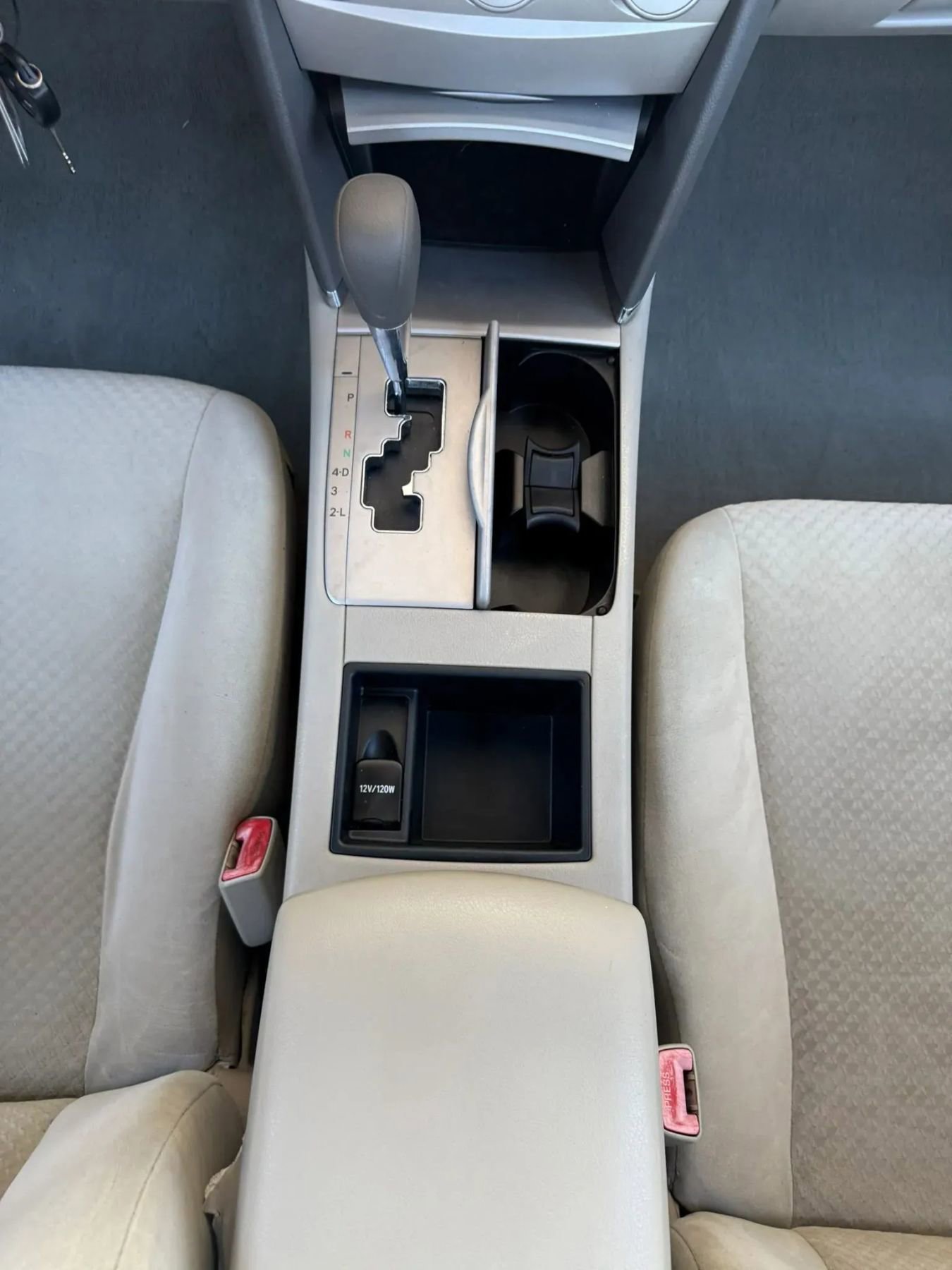 Used 2009 Toyota Camry LE FWD image 12