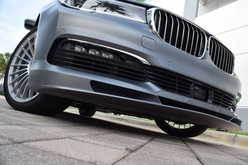 Used 2018 BMW ALPINA B7 xDrive w/ Luxury Rear Seating Package AWD/4WD image 13