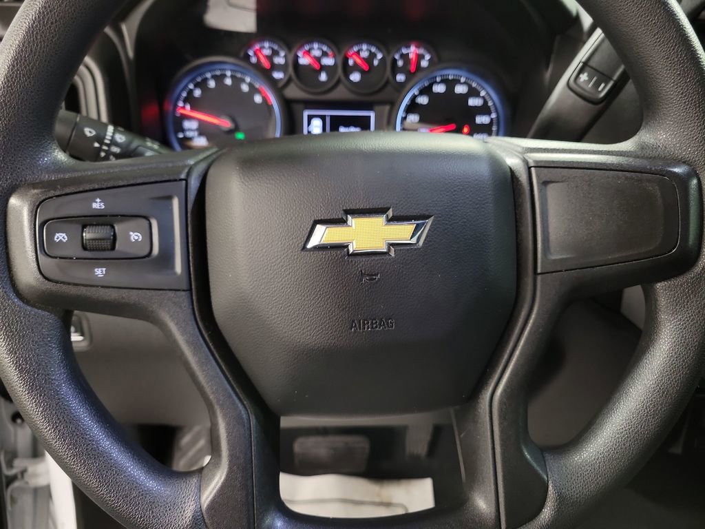 Used 2021 Chevrolet Silverado 1500 Custom image 18