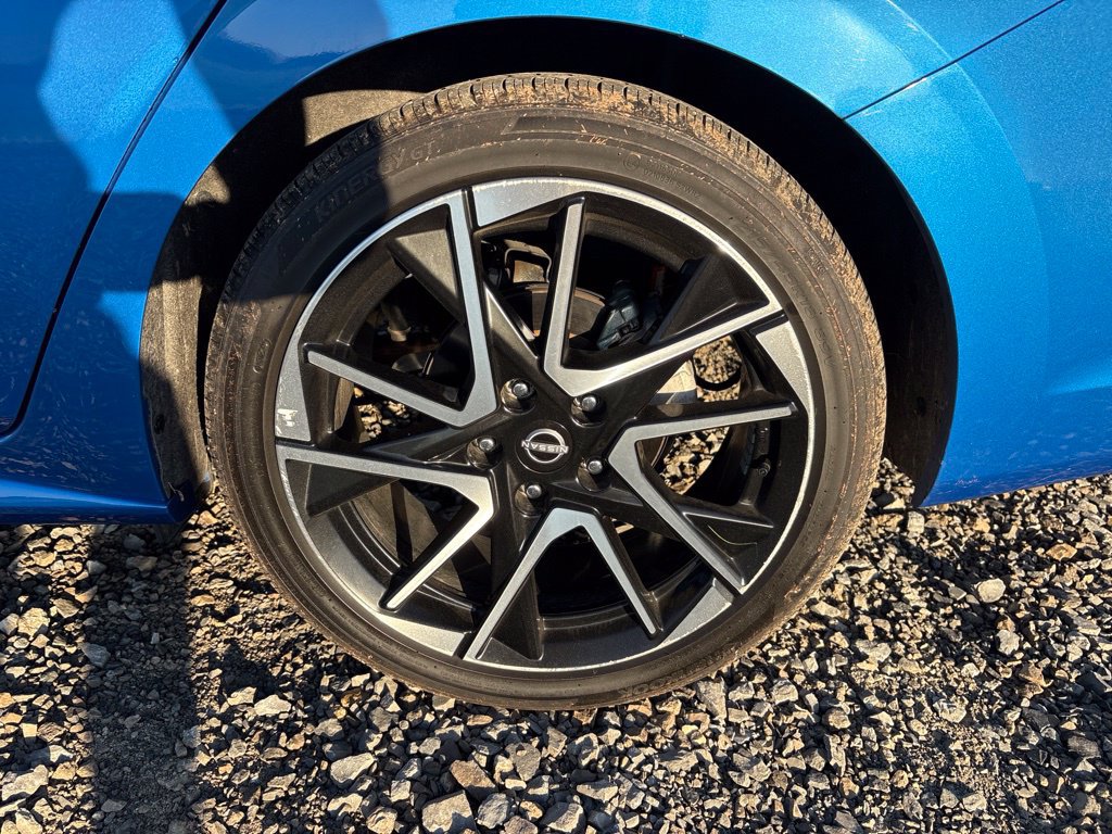 Used 2025 Nissan Sentra SR FWD image 5