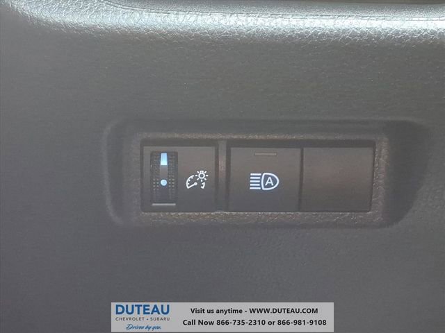 Used 2022 Toyota RAV4 XLE image 21