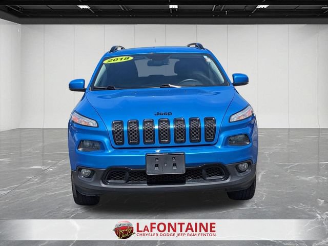 Used 2018 Jeep Cherokee Limited w/ Luxury Group FWD image 8
