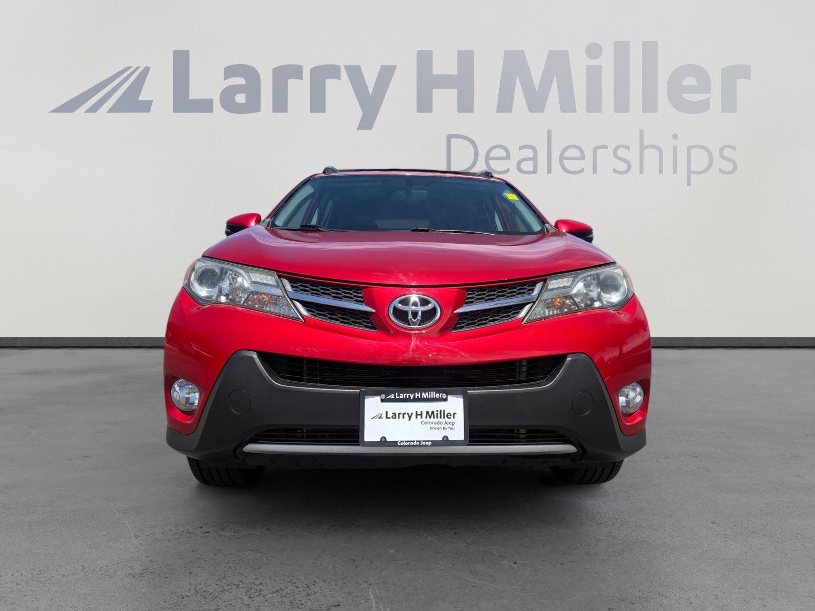 Used 2014 Toyota RAV4 XLE AWD/4WD image 8