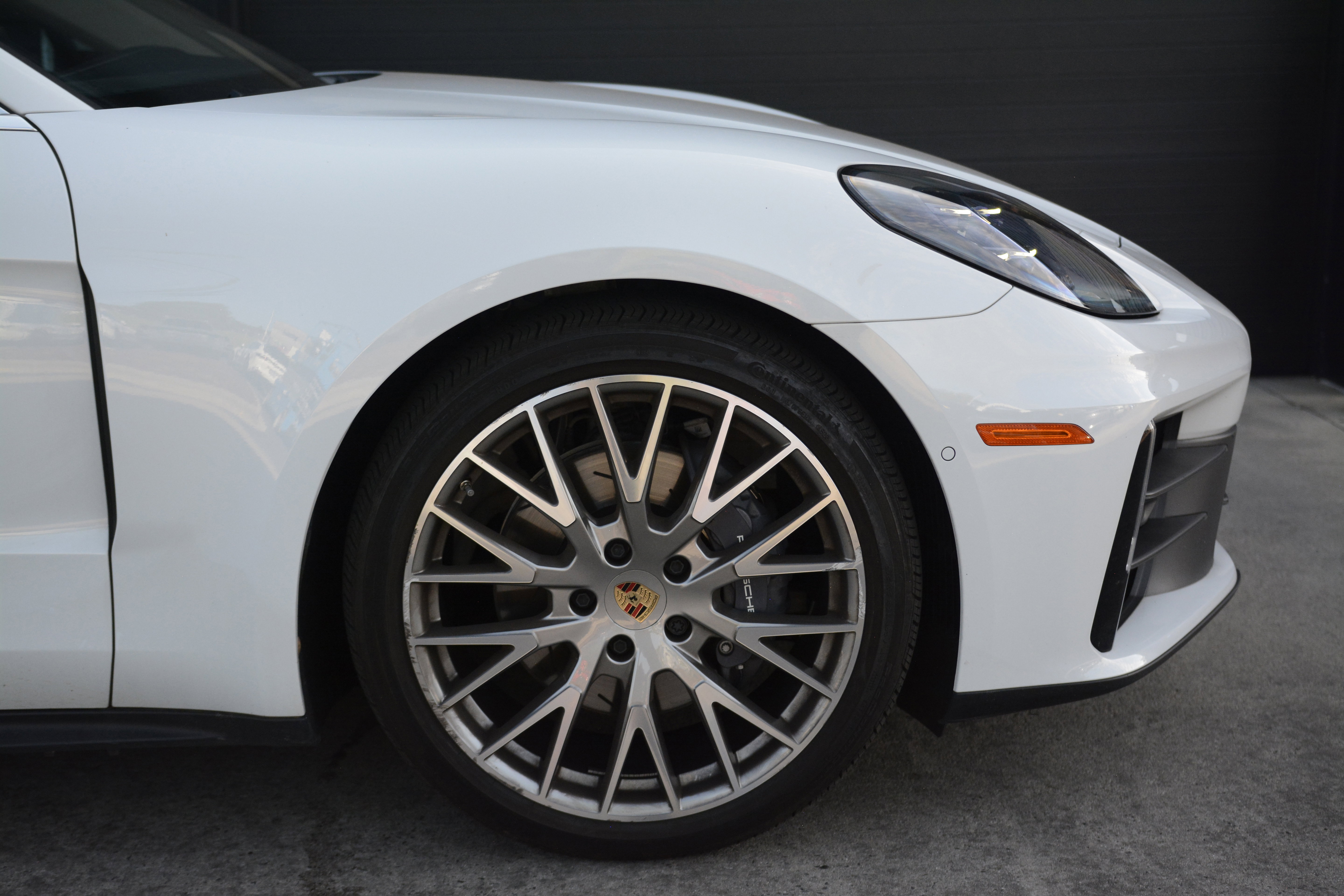 Certified 2024 Porsche Panamera 4 AWD/4WD image 40