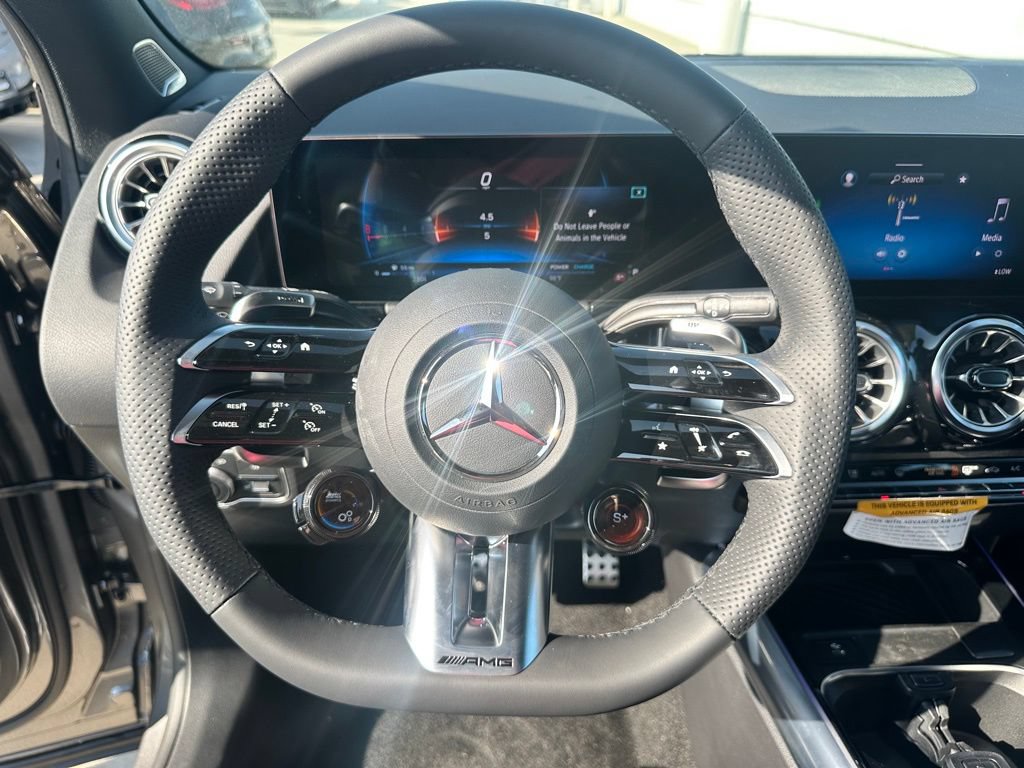 Used 2025 Mercedes-Benz GLA 35 AMG 4MATIC image 22