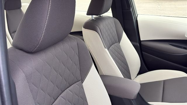 New 2026 Toyota Corolla LE image 30