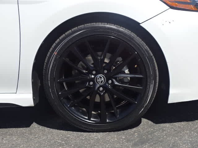 Certified 2022 Toyota Camry XSE FWD image 8