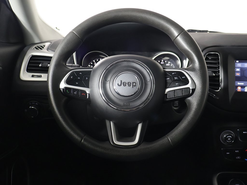 Used 2020 Jeep Compass Sport image 31