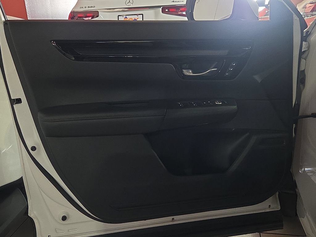 Used 2025 Honda CR-V EX-L image 17