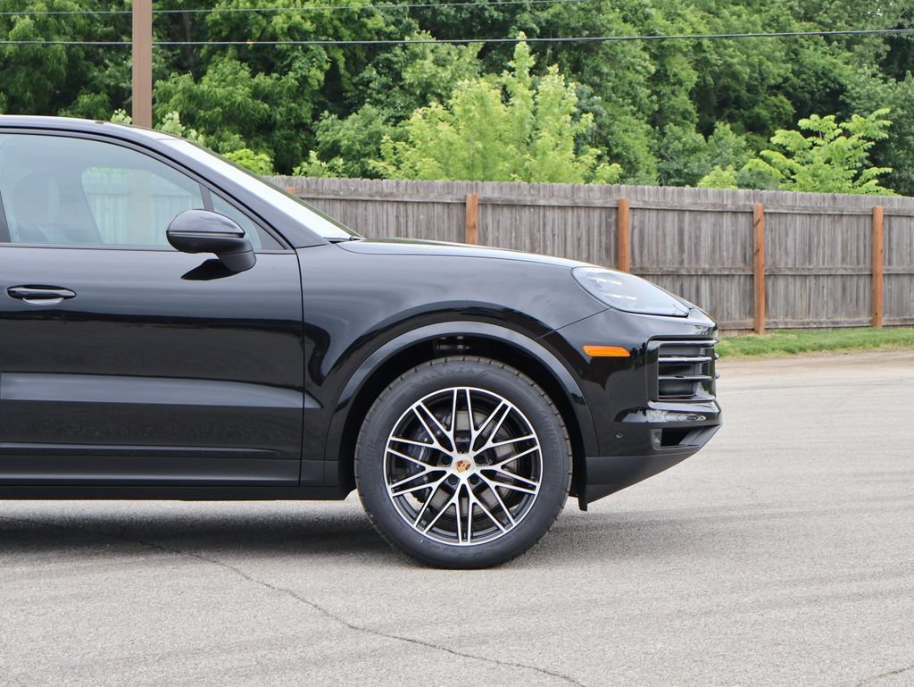 New 2026 Porsche Cayenne AWD/4WD image 10