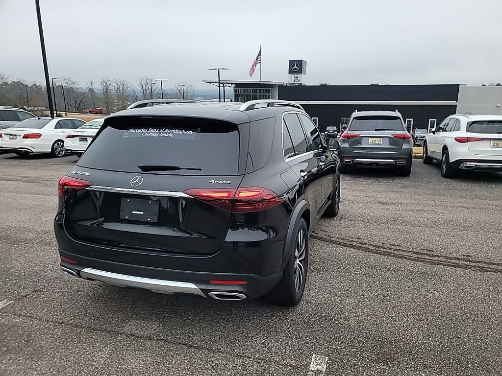 Used 2025 Mercedes-Benz GLE 350 4MATIC image 11