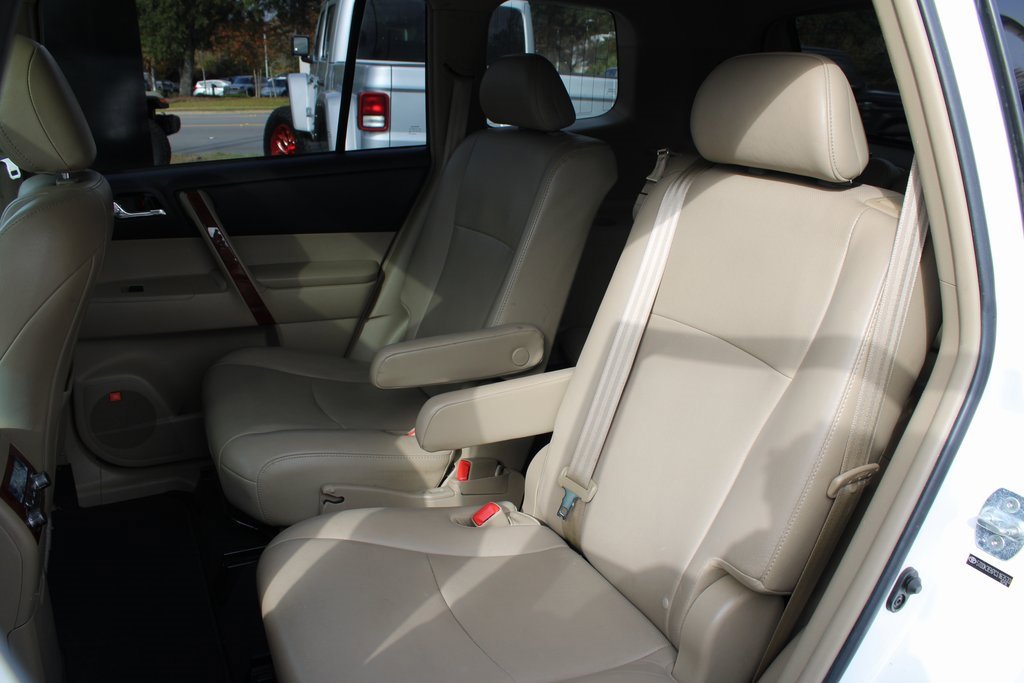 Used 2012 Toyota Highlander Limited image 33