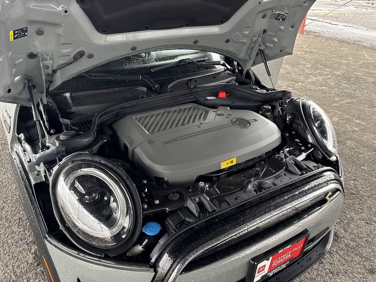 Used 2022 MINI Cooper SE FWD image 7