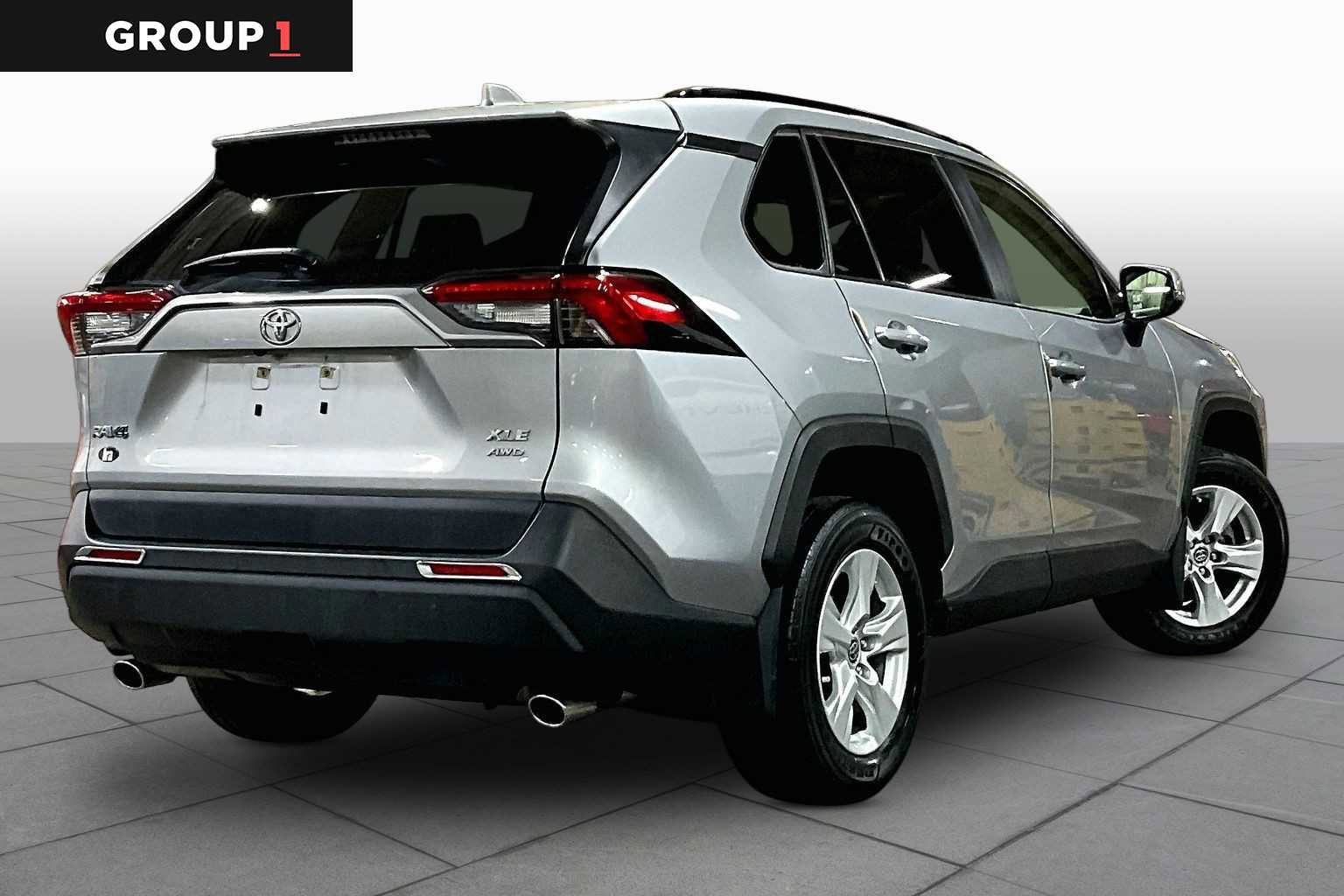 Certified 2020 Toyota RAV4 XLE w/ Convenience Package image 13