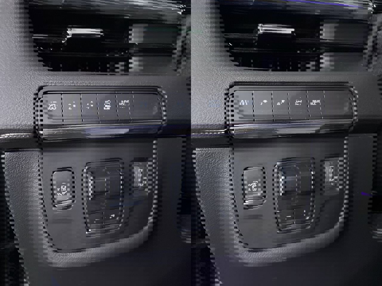 Used 2022 Cadillac Escalade ESV Sport image 28