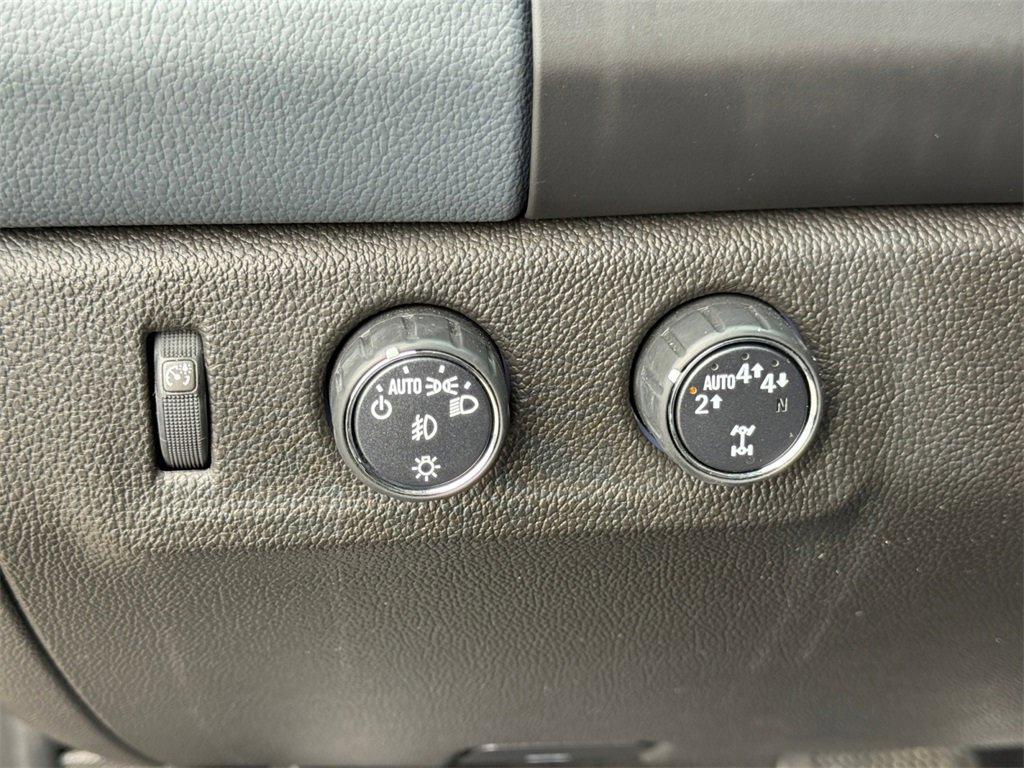 Used 2020 Chevrolet Colorado Z71 image 21