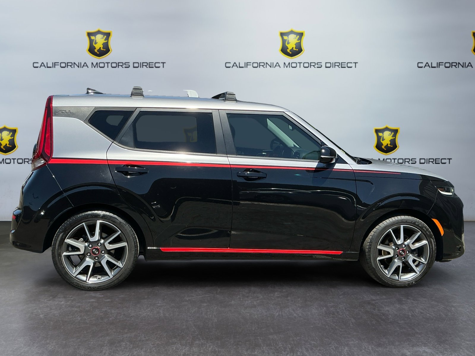 Used 2021 Kia Soul Turbo FWD image 4