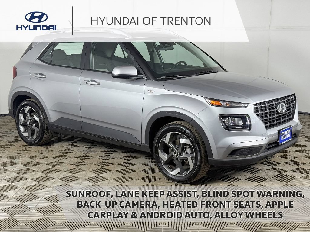 Certified 2026 Hyundai Venue SEL FWD image 1