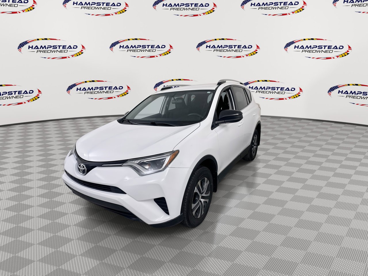 Used 2016 Toyota RAV4 LE AWD/4WD image 4