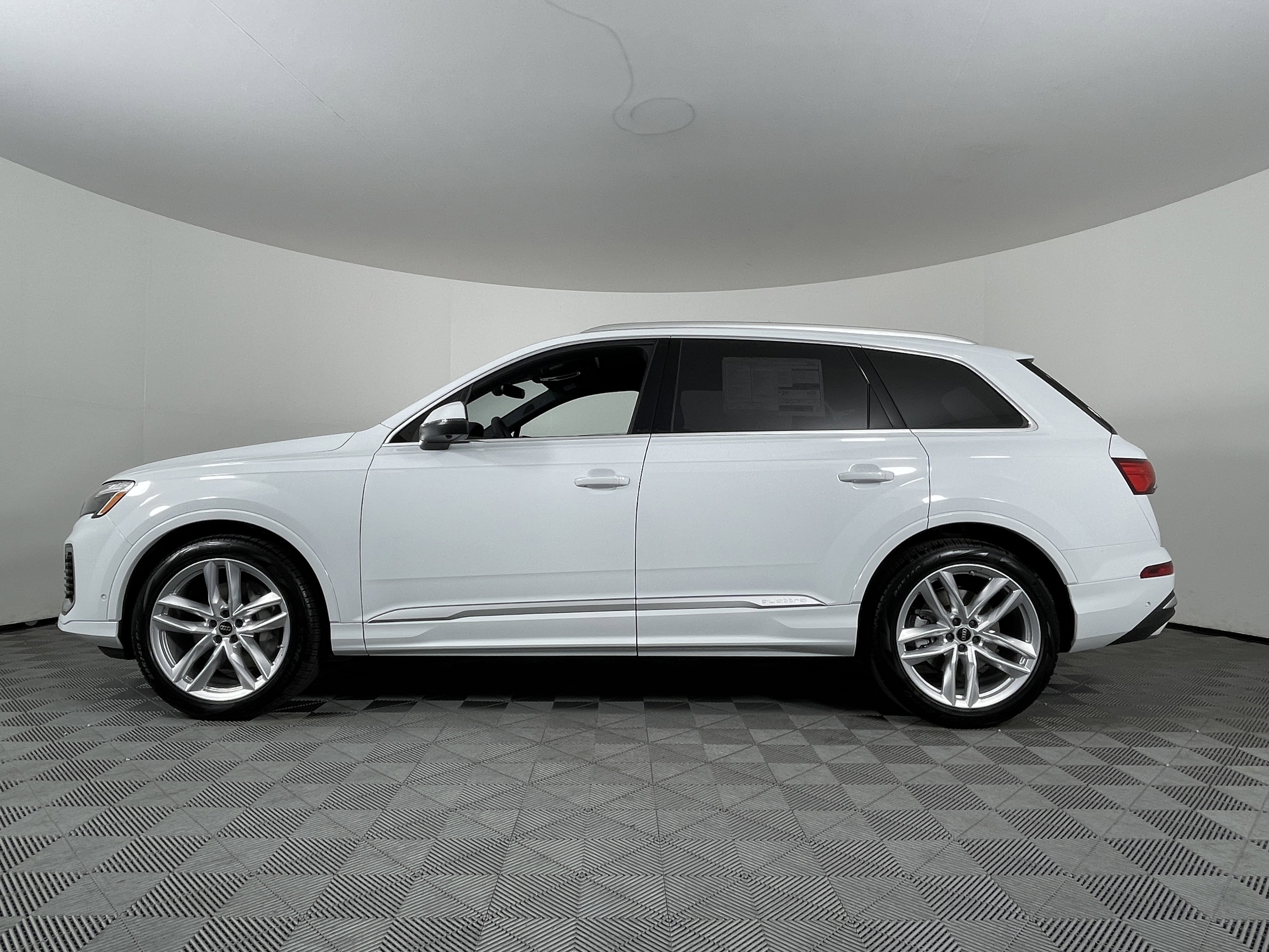 New 2025 Audi Q7 3.0T Premium Plus image 10