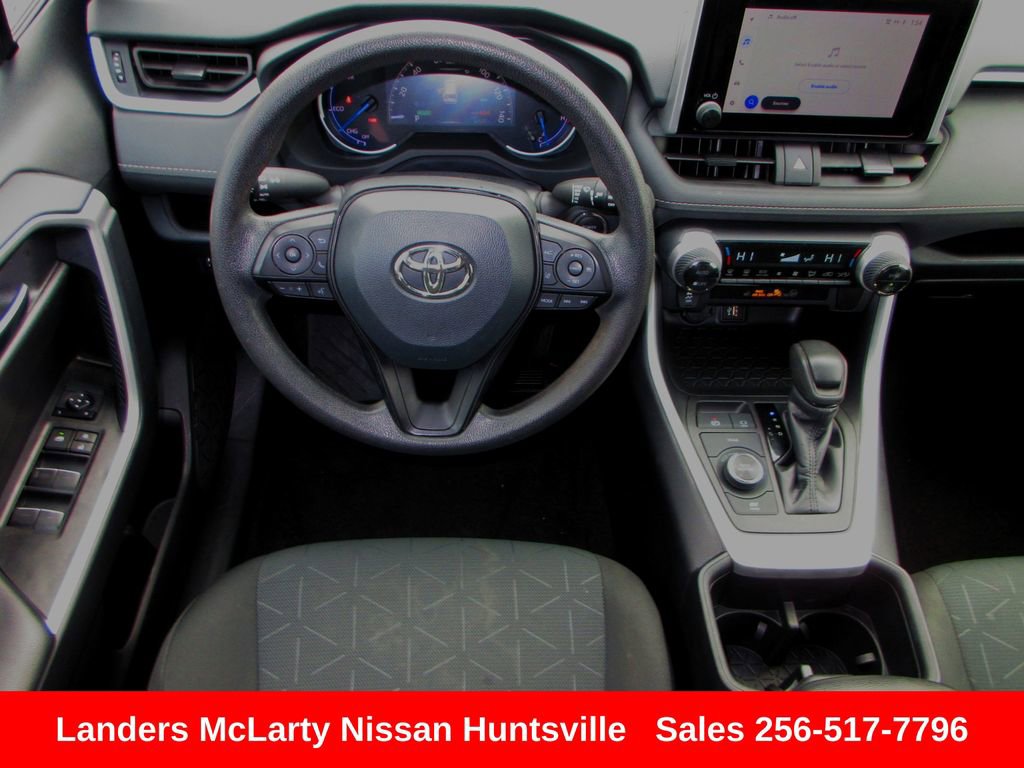 Used 2024 Toyota RAV4 XLE image 15