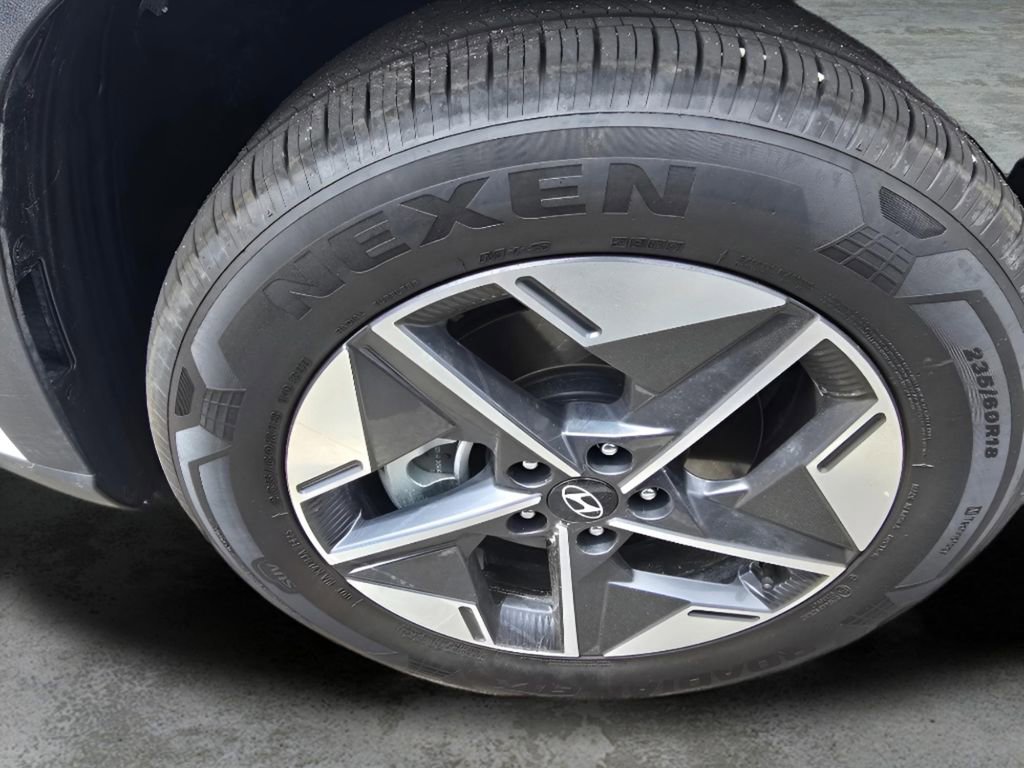 Used 2025 Hyundai Tucson SEL AWD/4WD image 15
