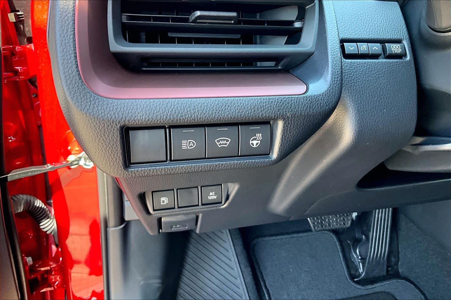 New 2027 Toyota Prius Plug-In Hybrid FWD image 13