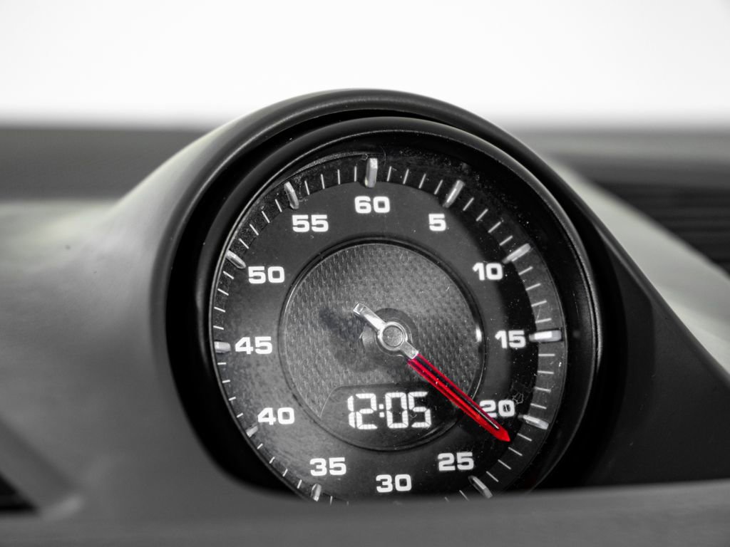 Used 2021 Porsche Cayenne Coupe image 17