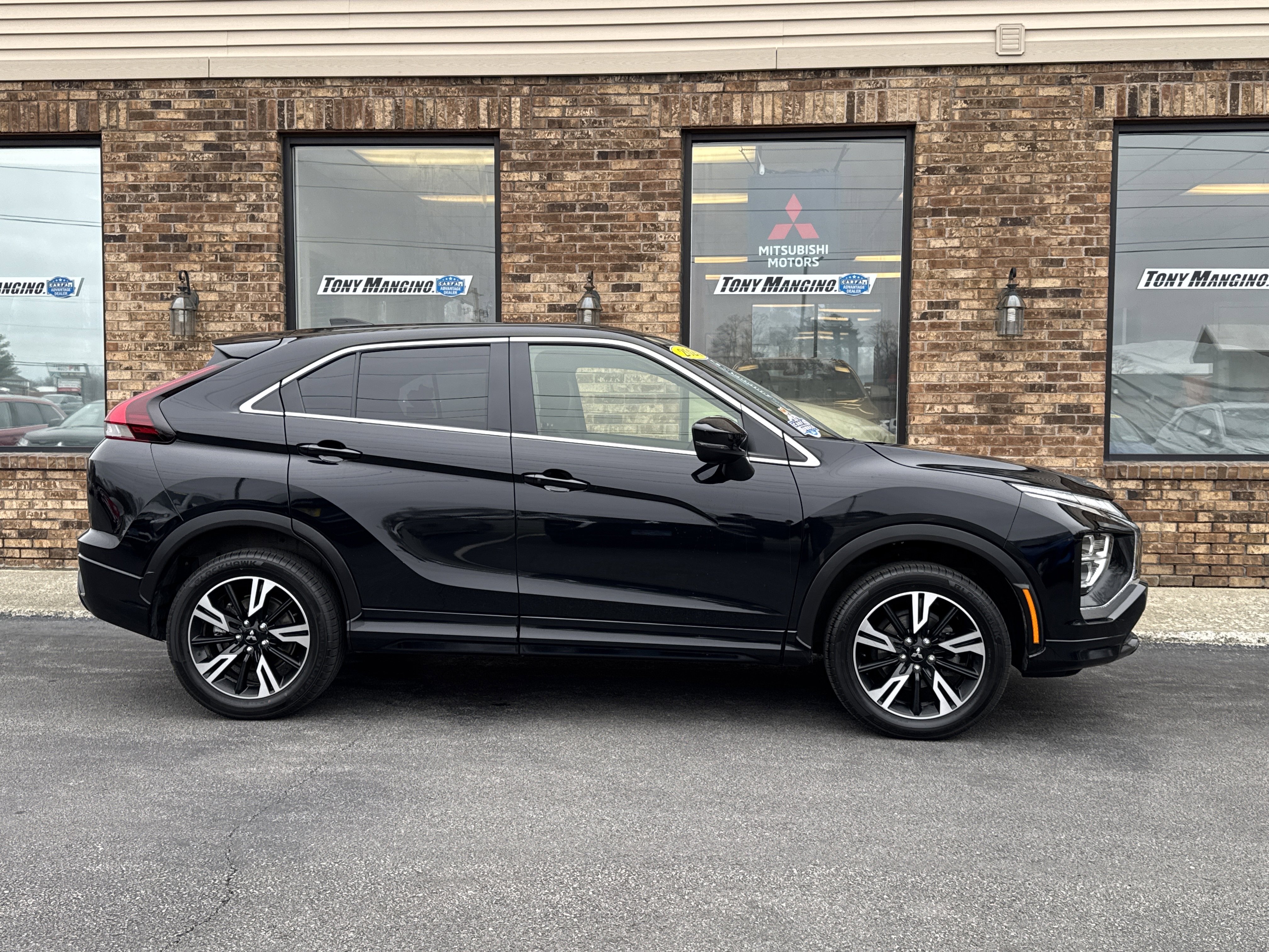 Used 2024 Mitsubishi Eclipse Cross SEL image 6