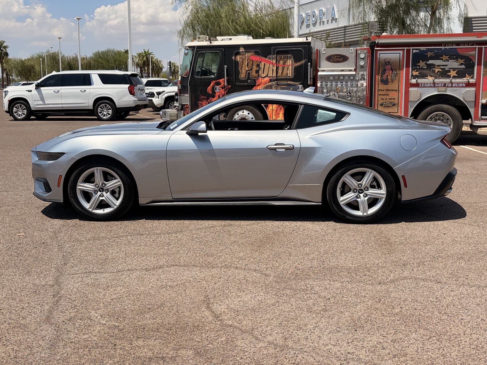 Certified 2026 Ford Mustang Premium RWD image 36