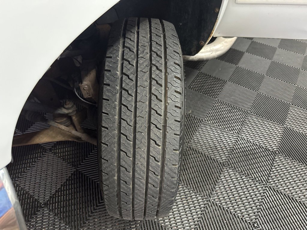 Used 2014 Chevrolet Silverado 2500 LT image 35