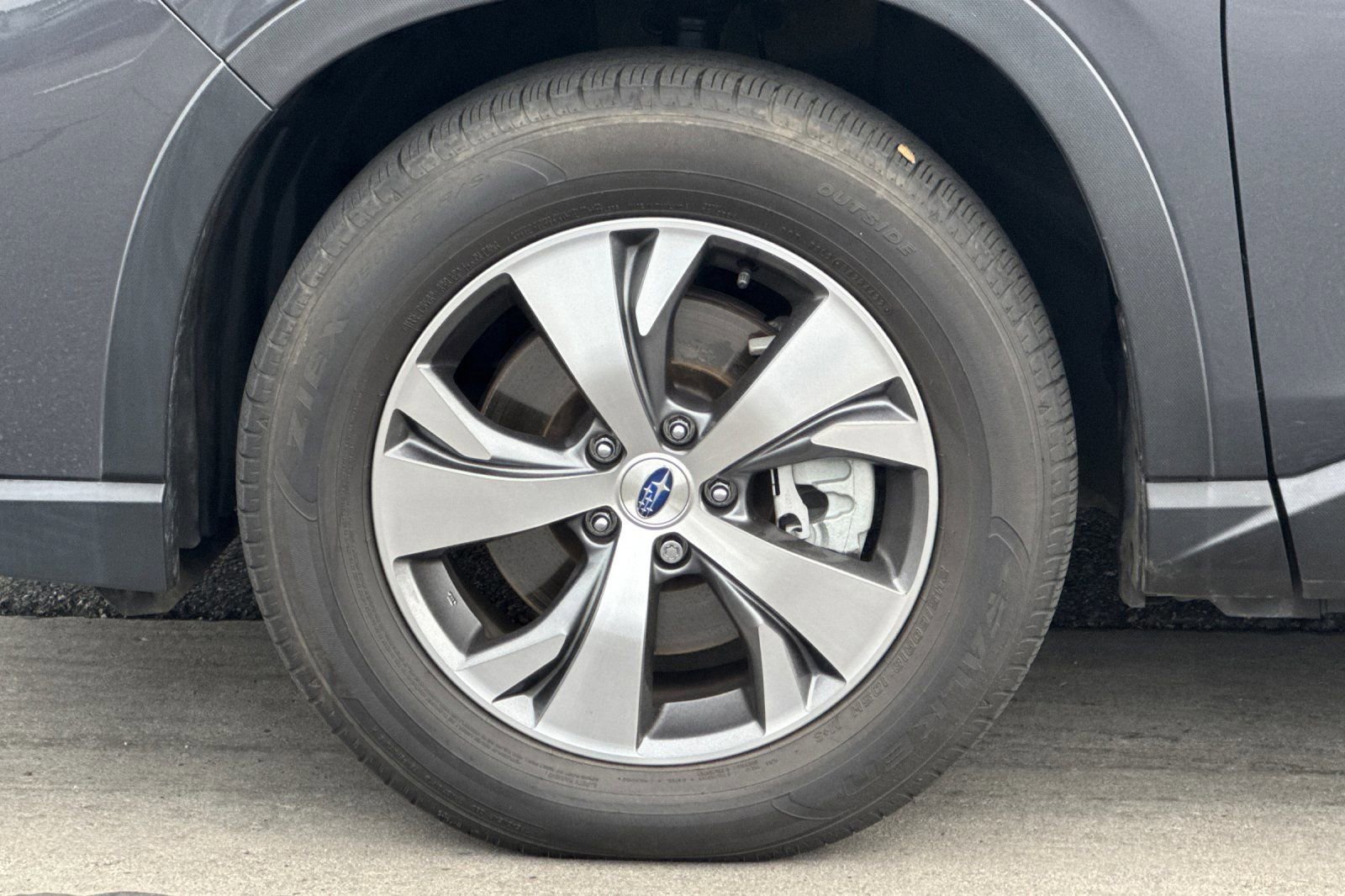 Certified 2023 Subaru Ascent Premium w/ Convenience Package image 30