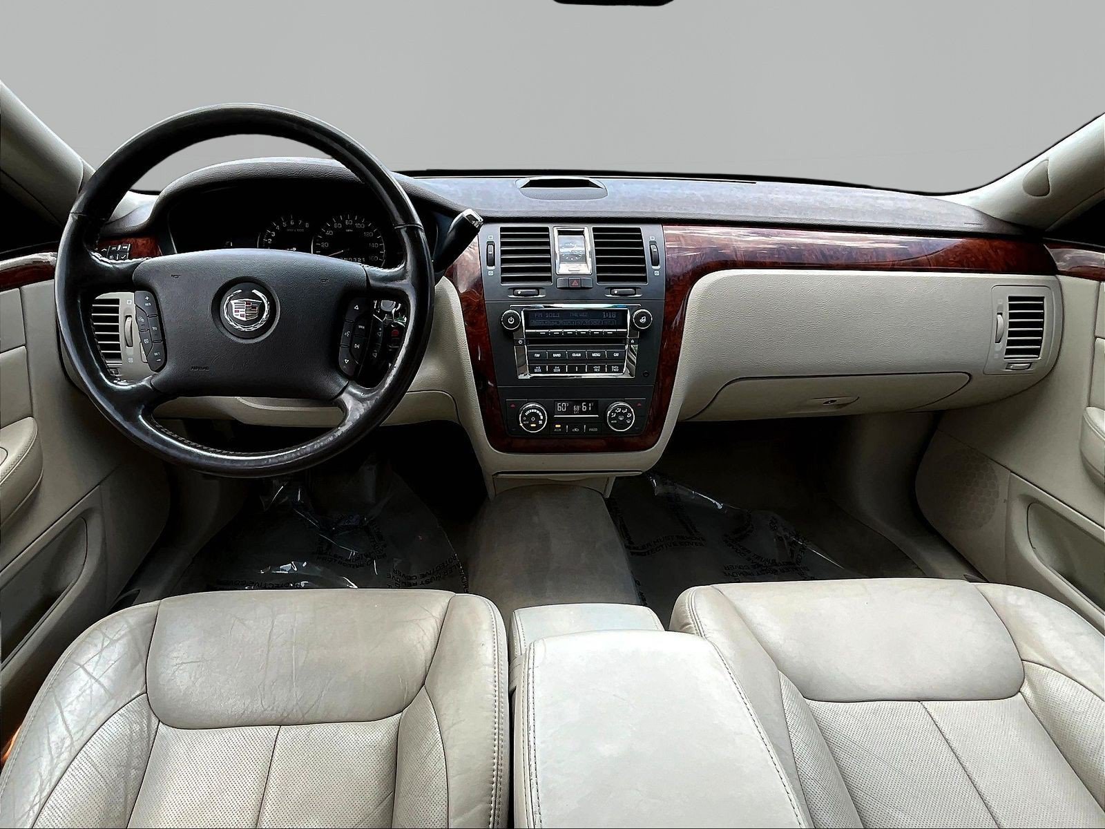 Used 2007 Cadillac DTS Luxury I w/ Trunk Convenience Package FWD image 7