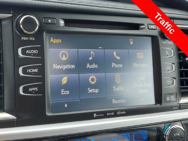 Used 2018 Toyota Highlander XLE AWD/4WD image 27