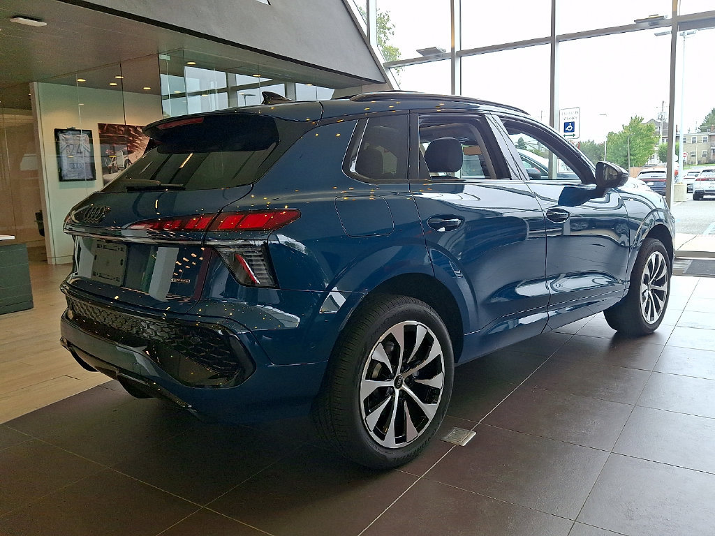 New 2026 Audi Q3 quattro 2.0T AWD/4WD image 7