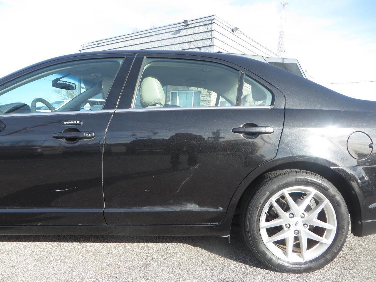 Used 2012 Ford Fusion SEL FWD image 27