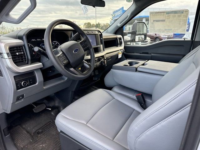 New 2024 Ford F550 2WD Regular Cab Super Duty image 9