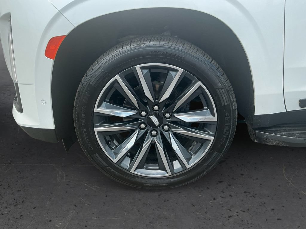 Used 2023 Cadillac Escalade Sport AWD/4WD image 13