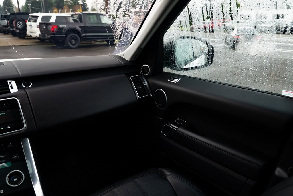 Used 2018 Land Rover Range Rover Sport HSE Dynamic image 10