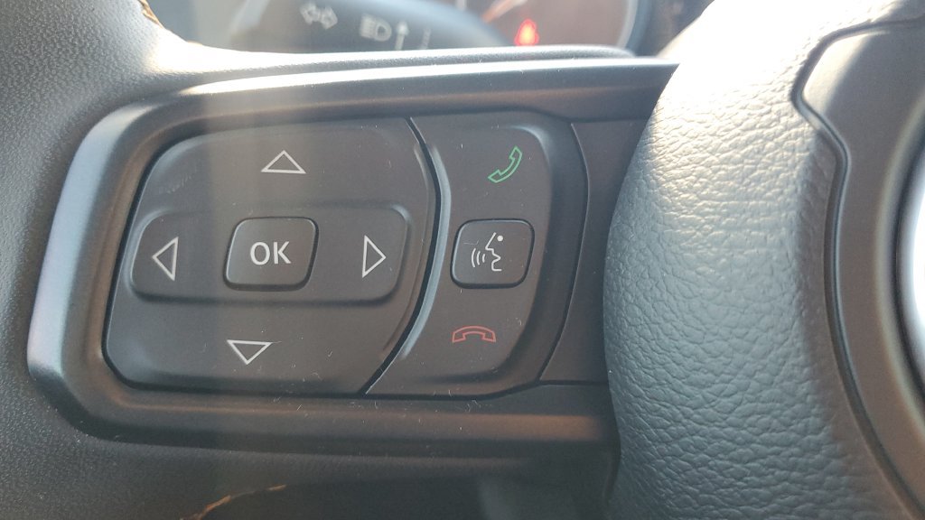 Used 2024 Jeep Gladiator Sport AWD/4WD image 21