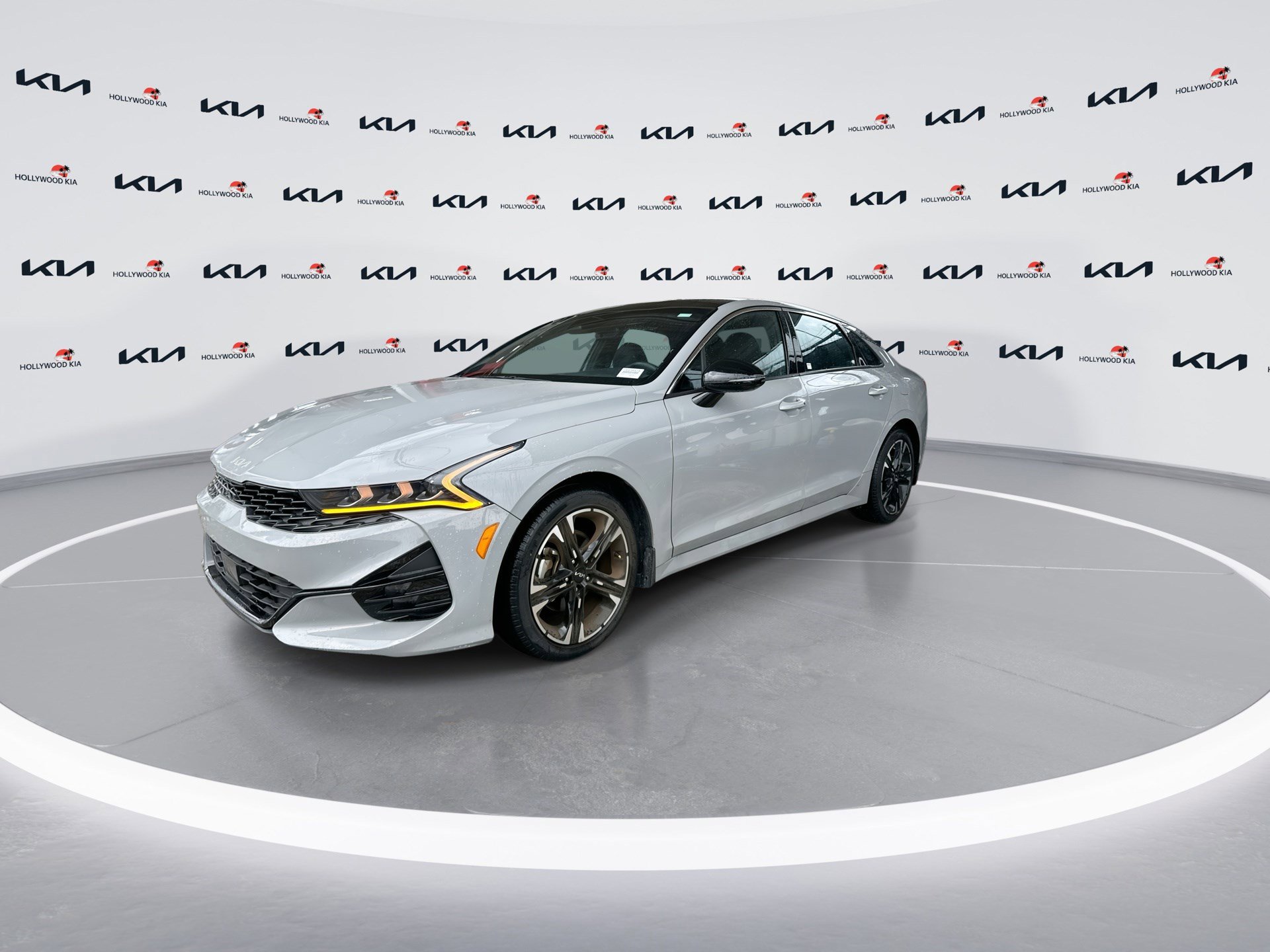 Used 2023 Kia K5 GT-Line image 4