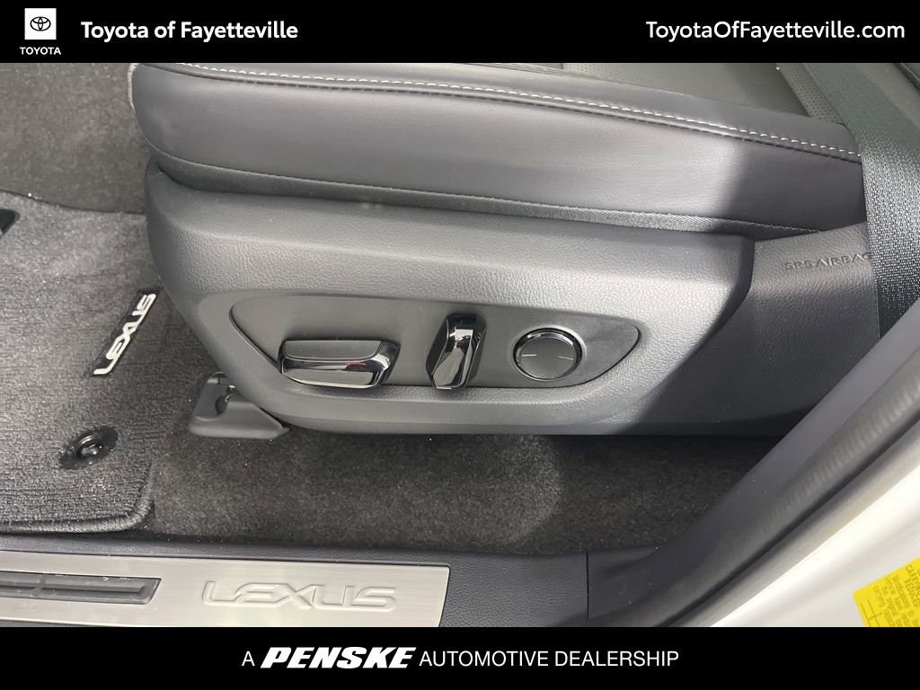 Used 2026 Lexus GX 550 w/ Cold Area Package image 25