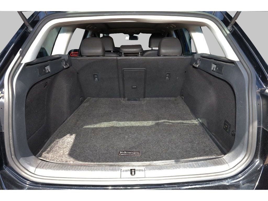 Used 2015 Volkswagen Golf SEL FWD image 17