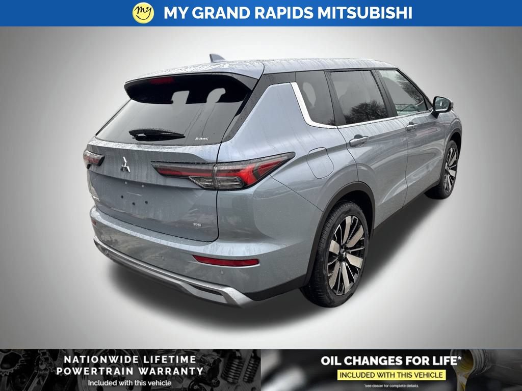 New 2026 Mitsubishi Outlander SE AWD/4WD image 7