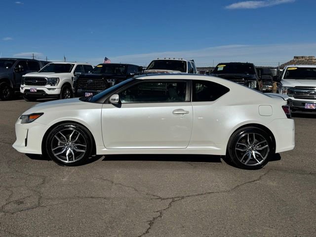Used 2015 Scion tC image 2