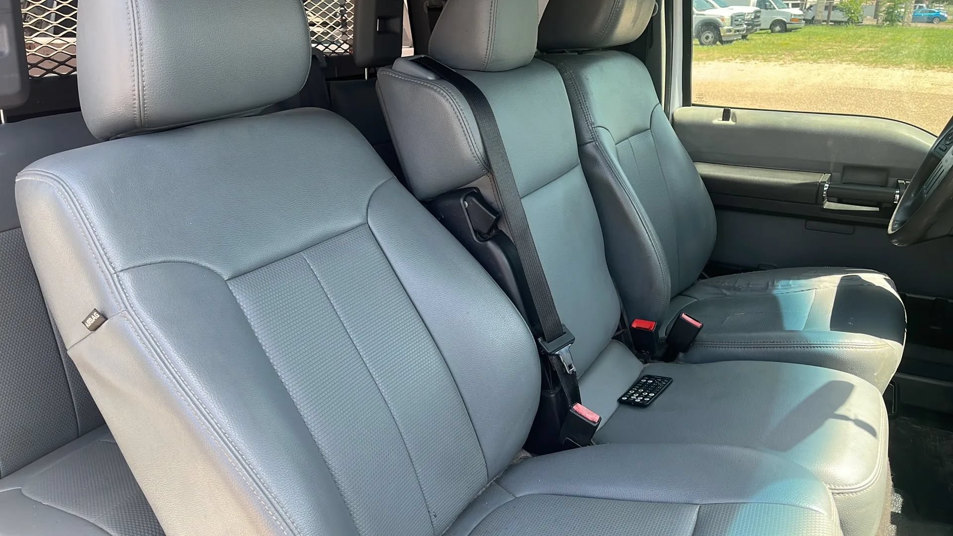 Used 2015 Ford F250 XL w/ Power Equipment Group RWD image 17